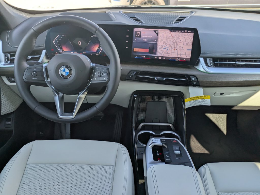 New 2027 BMW X1 xDrive28i AWD/4WD image 21
