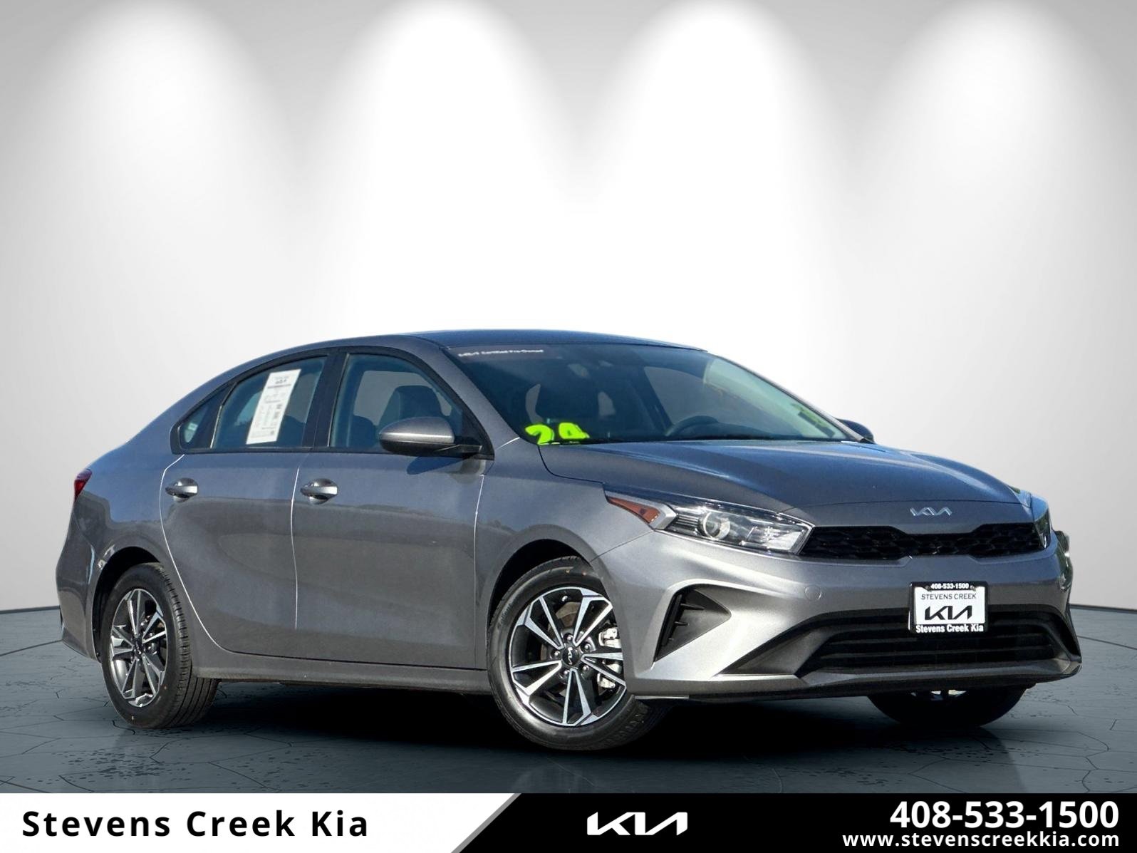 Certified 2024 Kia Forte LXS image 1