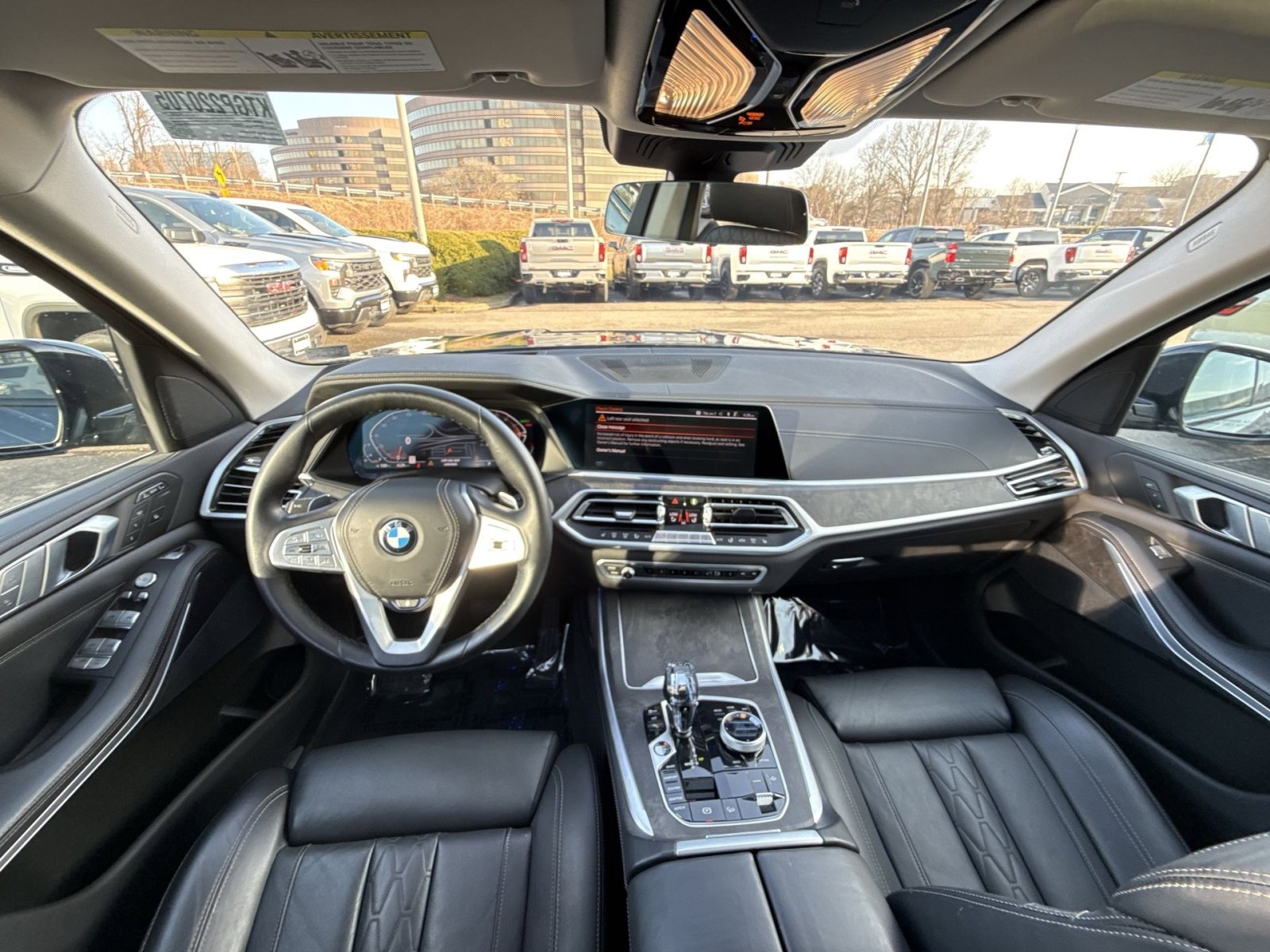 Used 2022 BMW X7 xDrive40i w/ Executive Package image 23