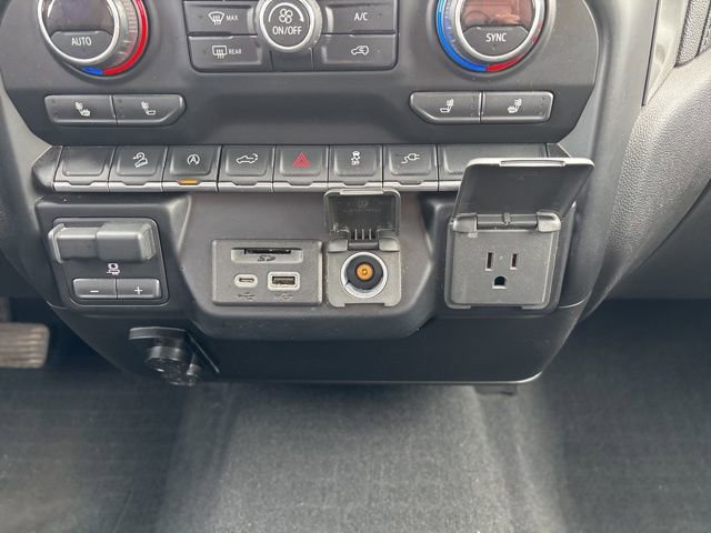 Used 2019 Chevrolet Silverado 1500 LT w/ All-Star Edition AWD/4WD image 32