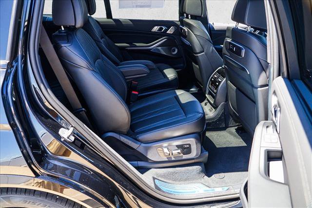 New 2027 BMW X7 M60i AWD/4WD image 23
