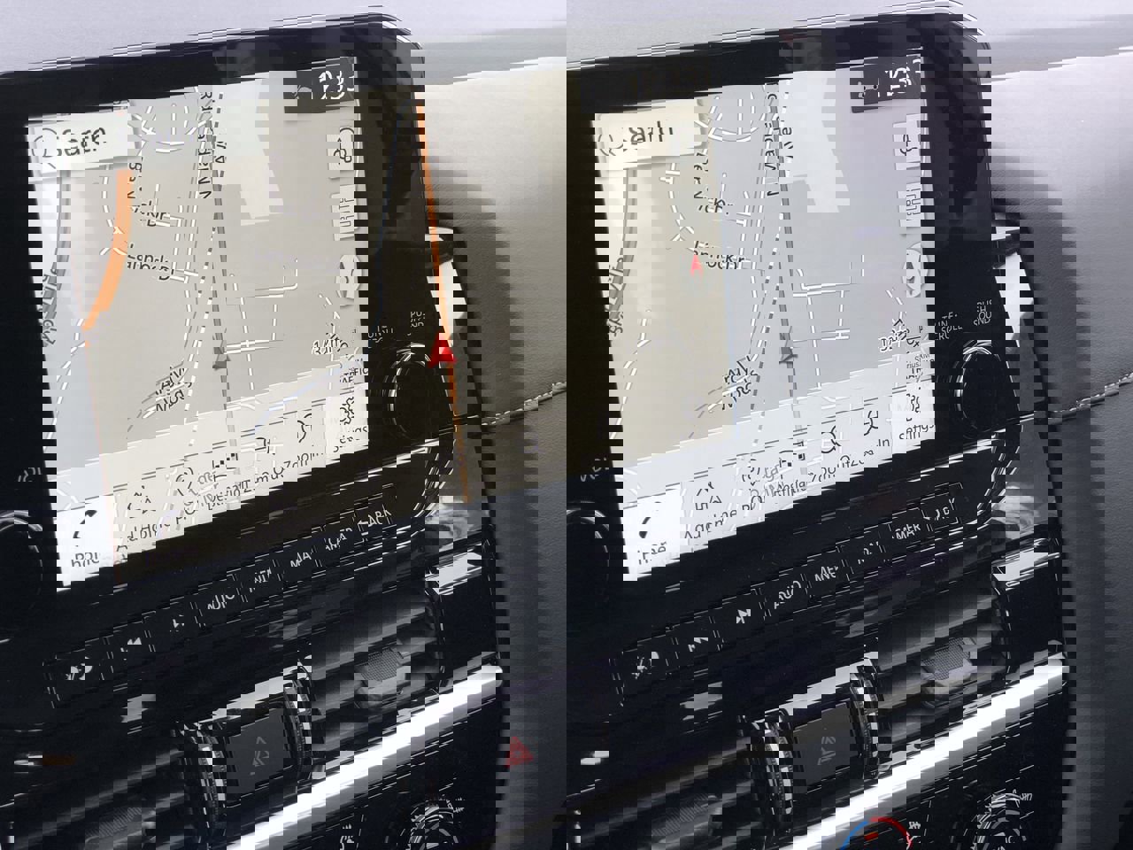 New 2025 Nissan Pathfinder SL image 31