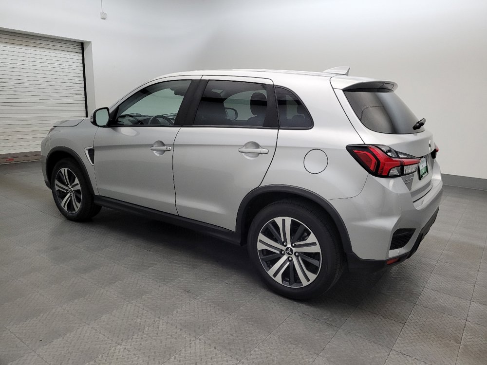 Used 2021 Mitsubishi Outlander Sport SE FWD image 3