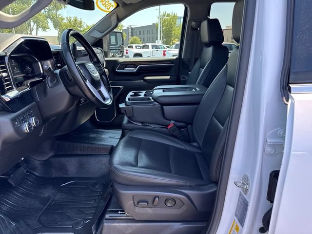 Used 2024 GMC Sierra 2500 SLT AWD/4WD image 9