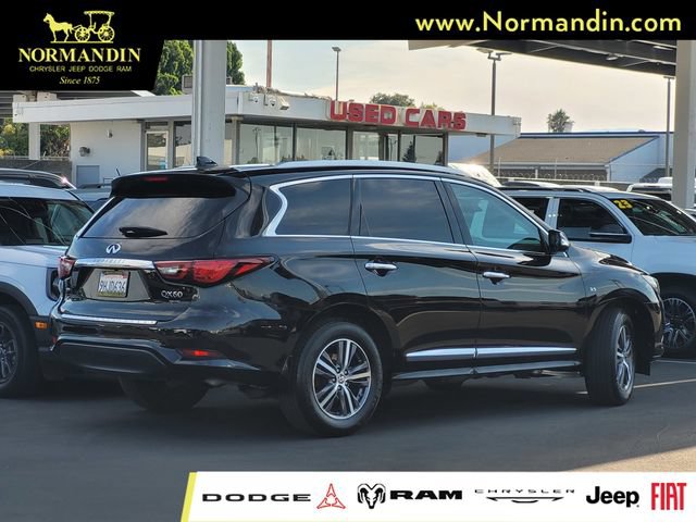 Used 2019 INFINITI QX60 Luxe w/ Essential Package AWD/4WD image 4