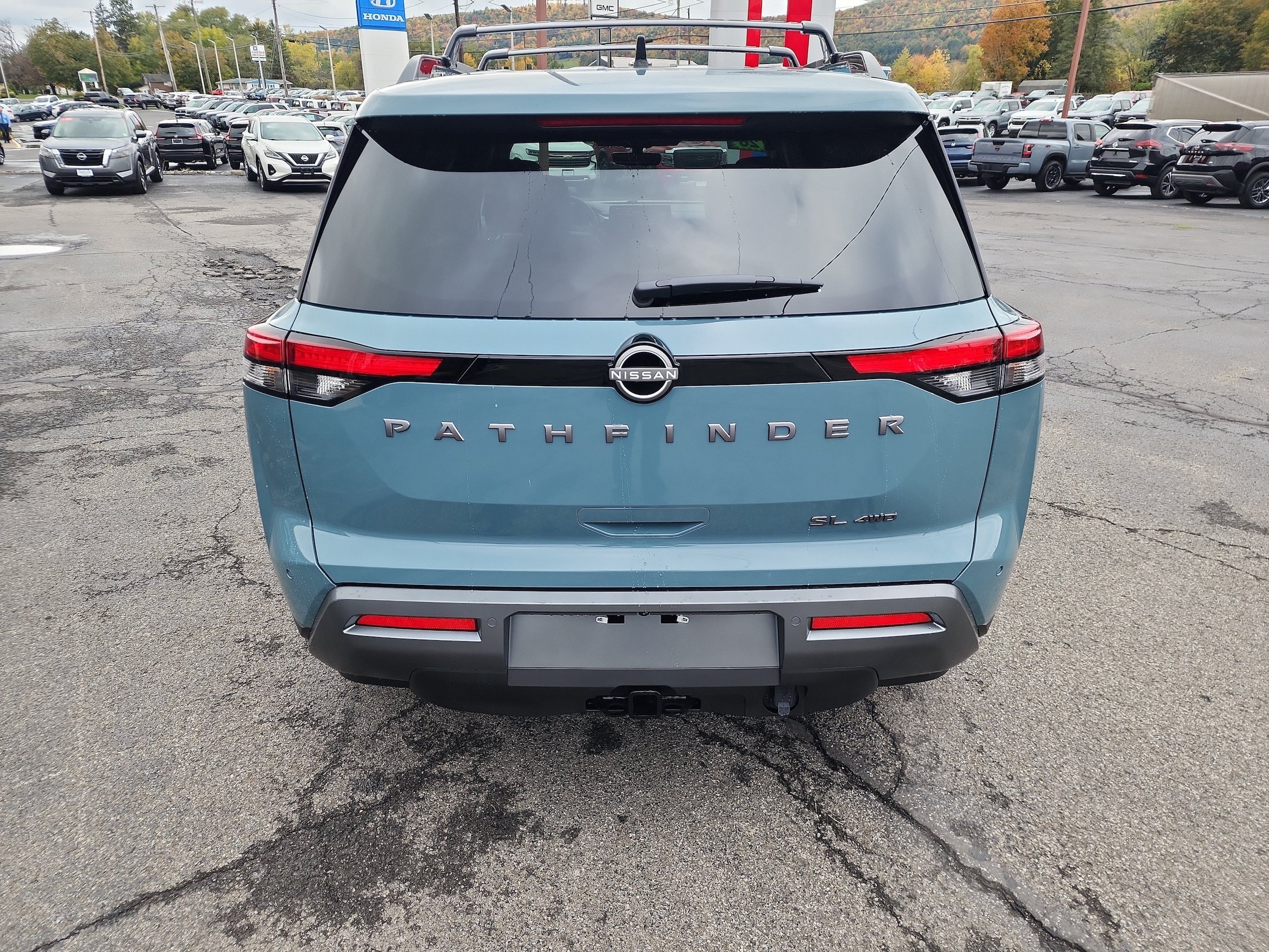 New 2026 Nissan Pathfinder SL AWD/4WD image 7
