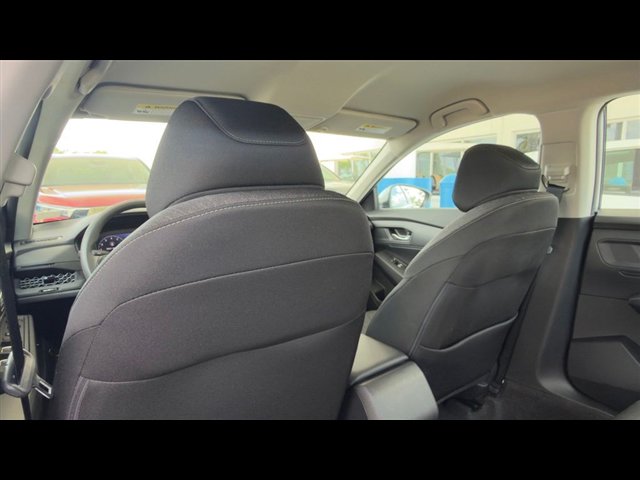 Certified 2023 Honda Accord LX image 9