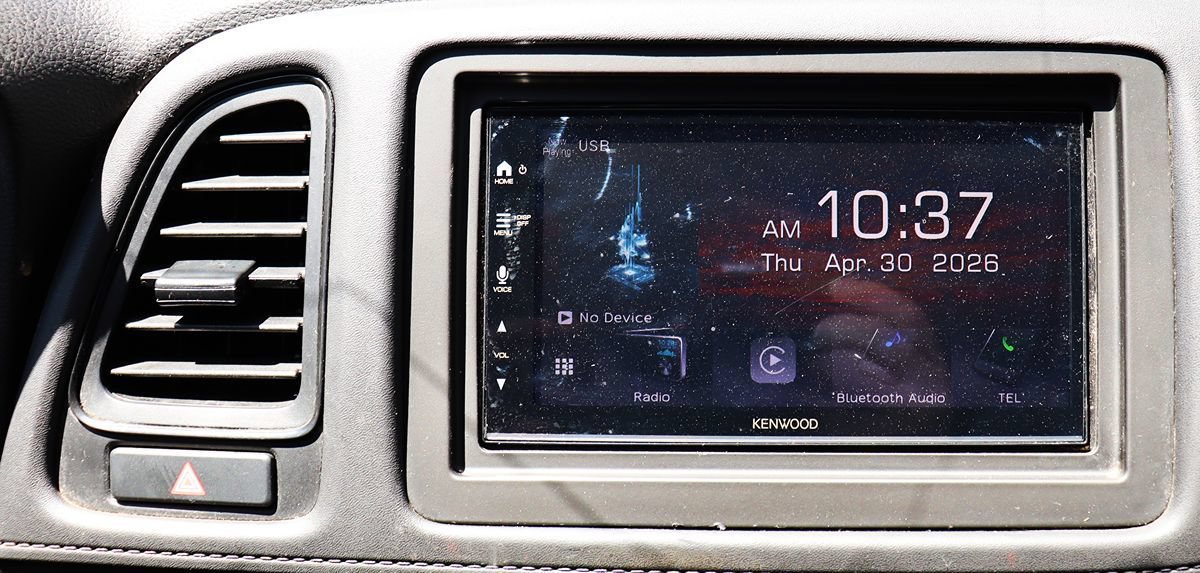 Used 2020 Honda HR-V LX image 46
