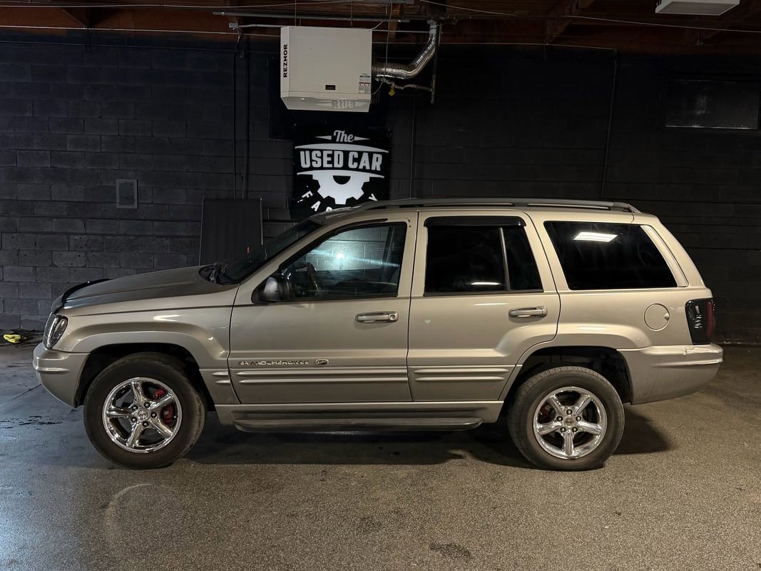 Used 2002 Jeep Grand Cherokee Overland AWD/4WD image 2