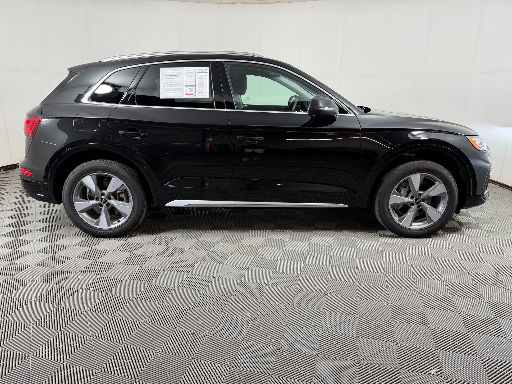 Used 2024 Audi Q5 2.0T Premium AWD/4WD image 8