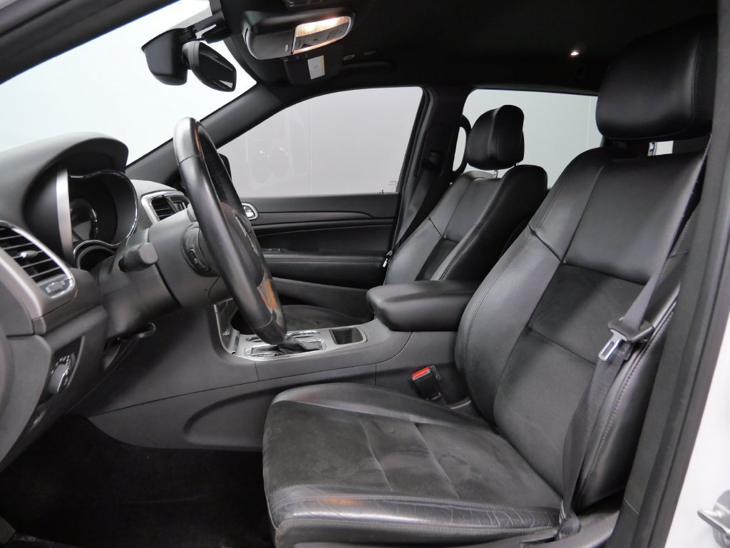 Certified 2018 Jeep Grand Cherokee Altitude AWD/4WD image 13