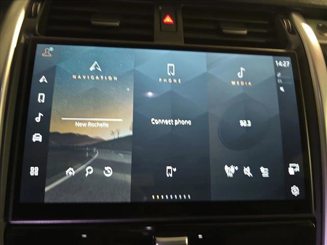 Certified 2024 Land Rover Discovery Dynamic SE image 20