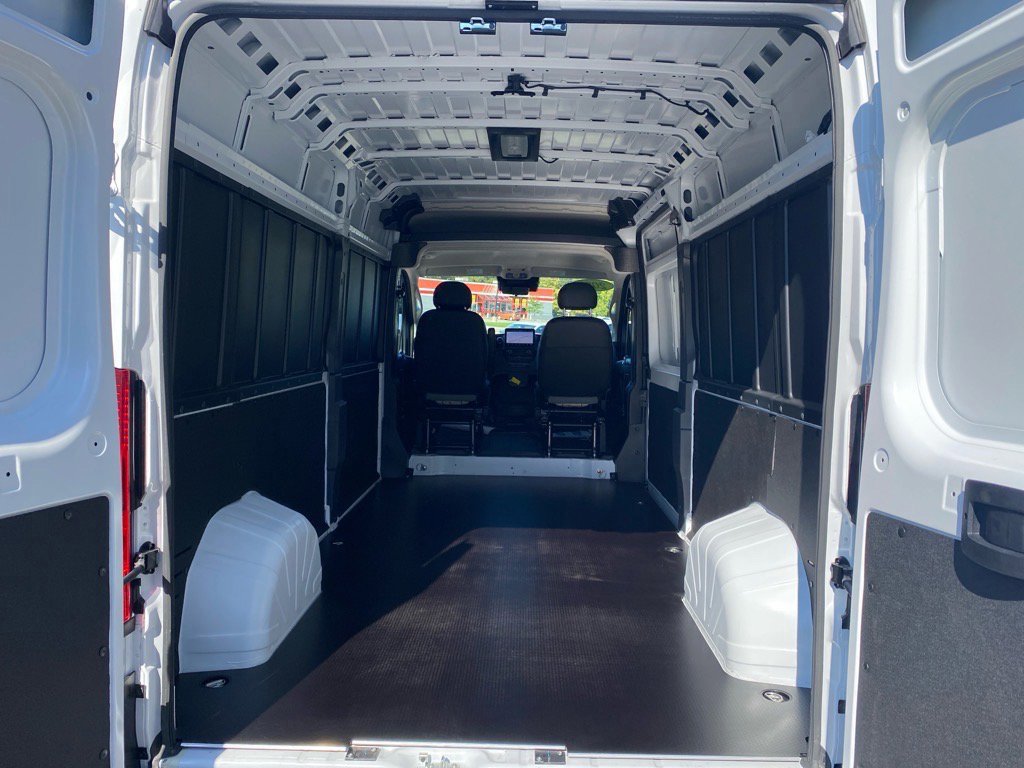 Used 2025 RAM ProMaster 2500 w/ Premium Convenience Group FWD image 41