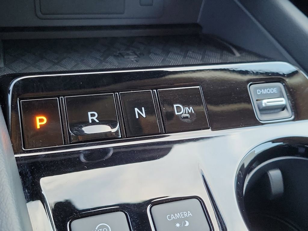 Certified 2025 Nissan Murano SV image 13