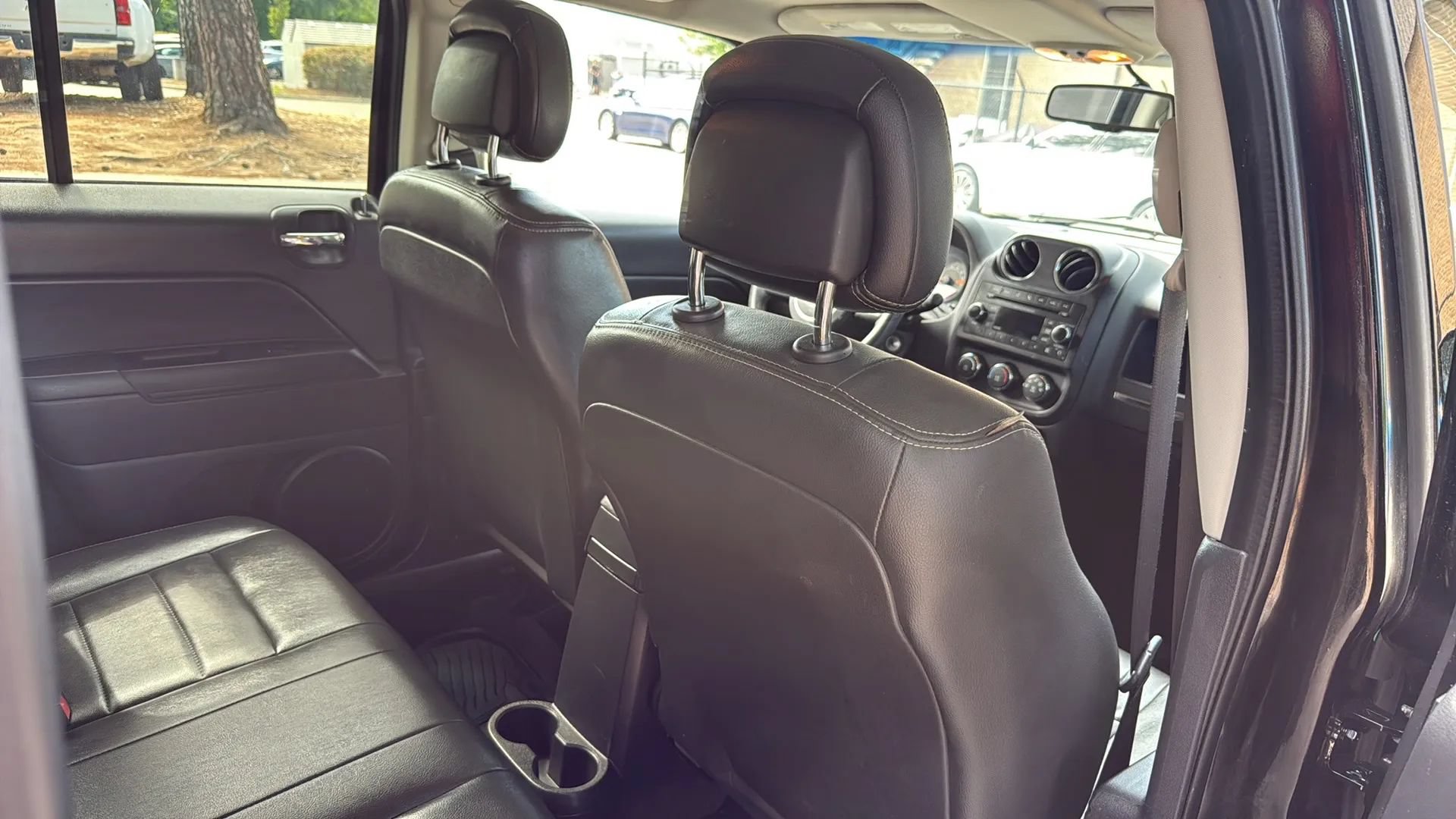 Used 2015 Jeep Patriot High Altitude AWD/4WD image 18