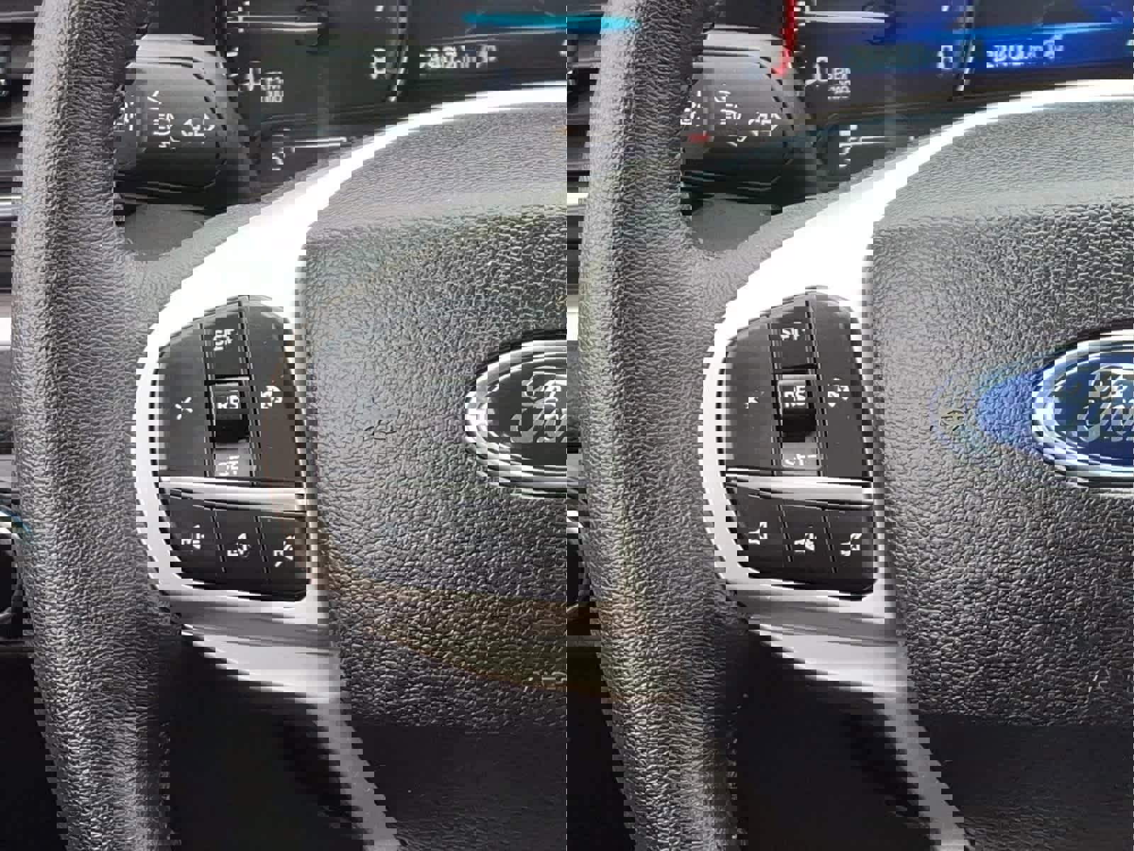 Used 2024 Ford Explorer XLT w/ Equipment Group 202A image 20