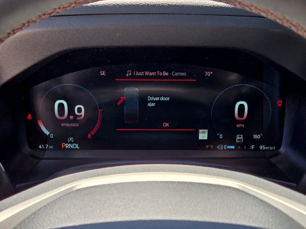 New 2026 Ford Explorer Active w/ Active Comfort Package RWD image 9