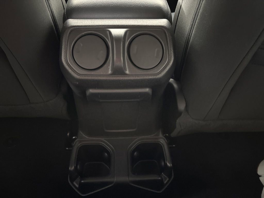 Used 2020 Jeep Wrangler Sport image 26