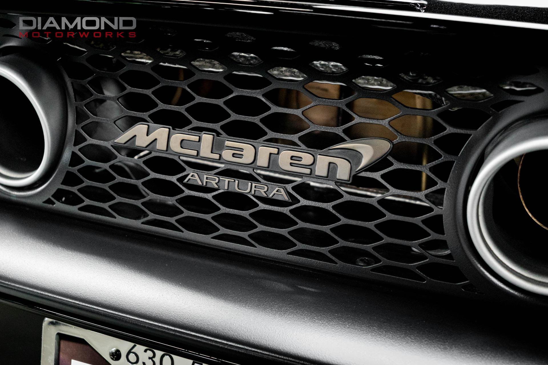 Used 2026 McLaren Artura Spider RWD image 55
