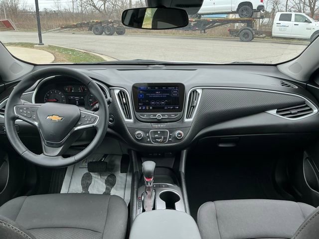 Used 2024 Chevrolet Malibu RS image 21