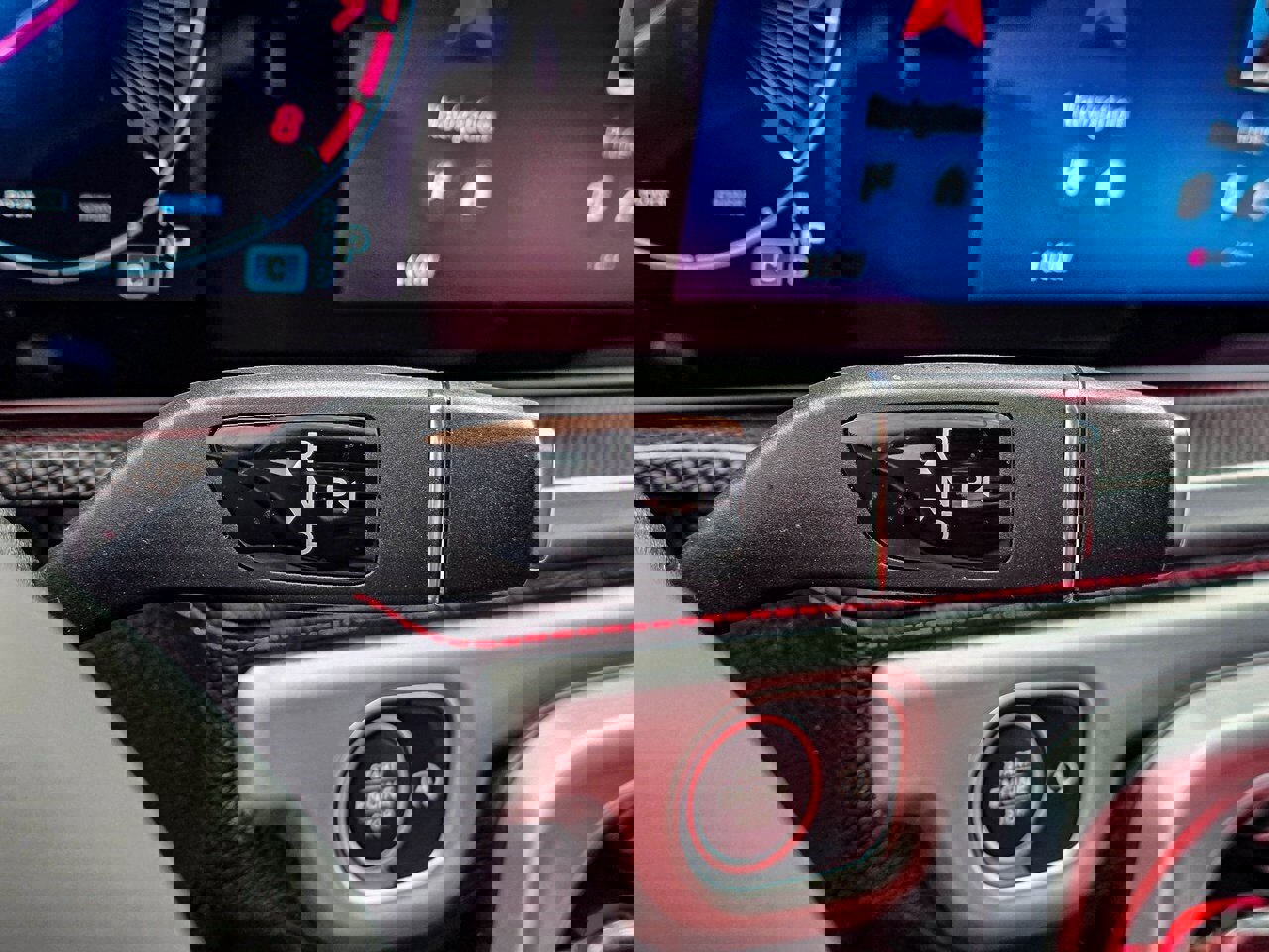 Used 2025 Mercedes-Benz G 550 image 27