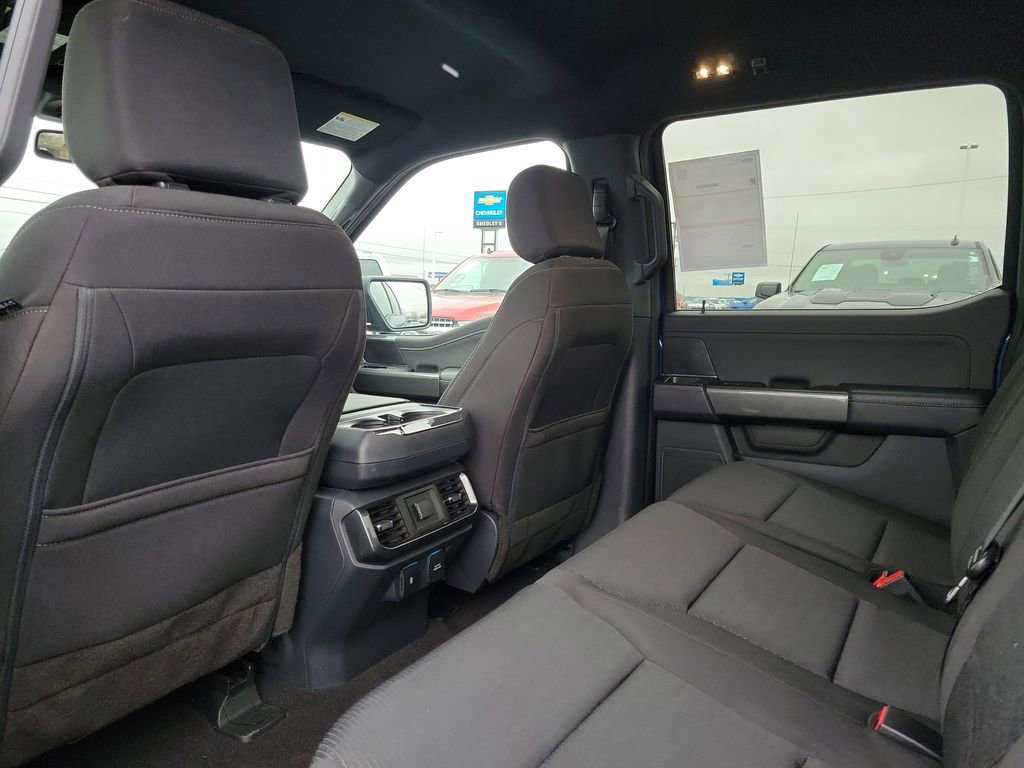 Certified 2022 Ford F150 XLT w/ Equipment Group 302A High image 15