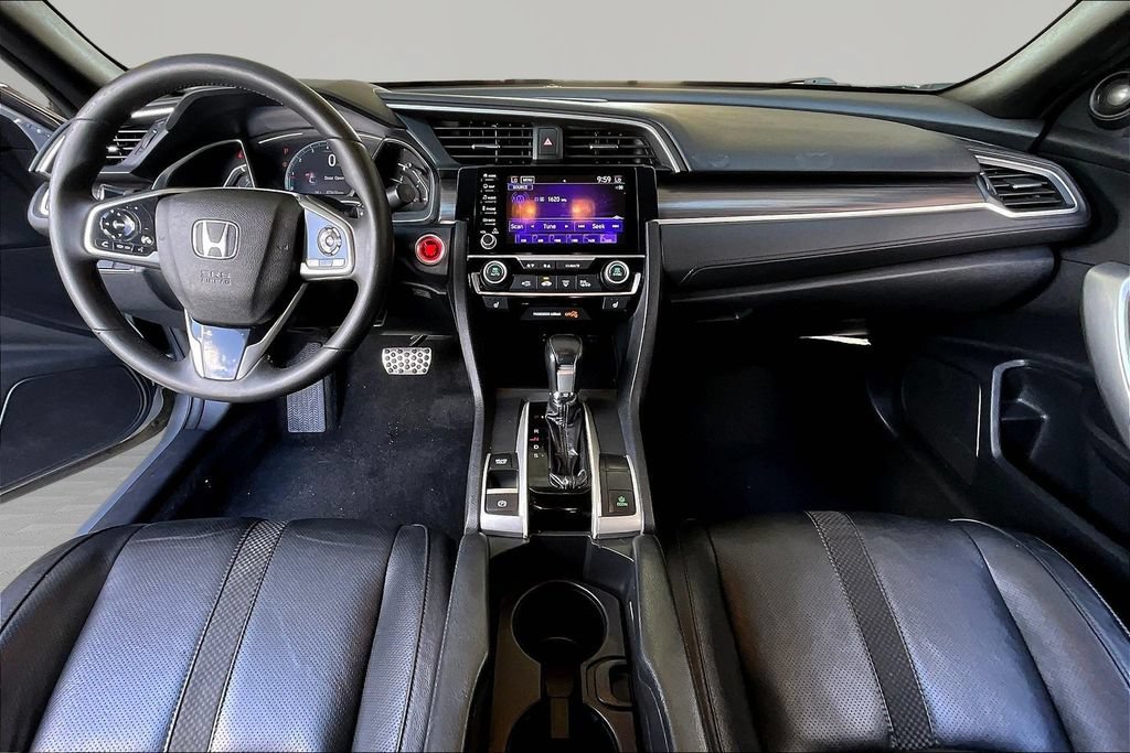 Used 2019 Honda Civic Touring image 9