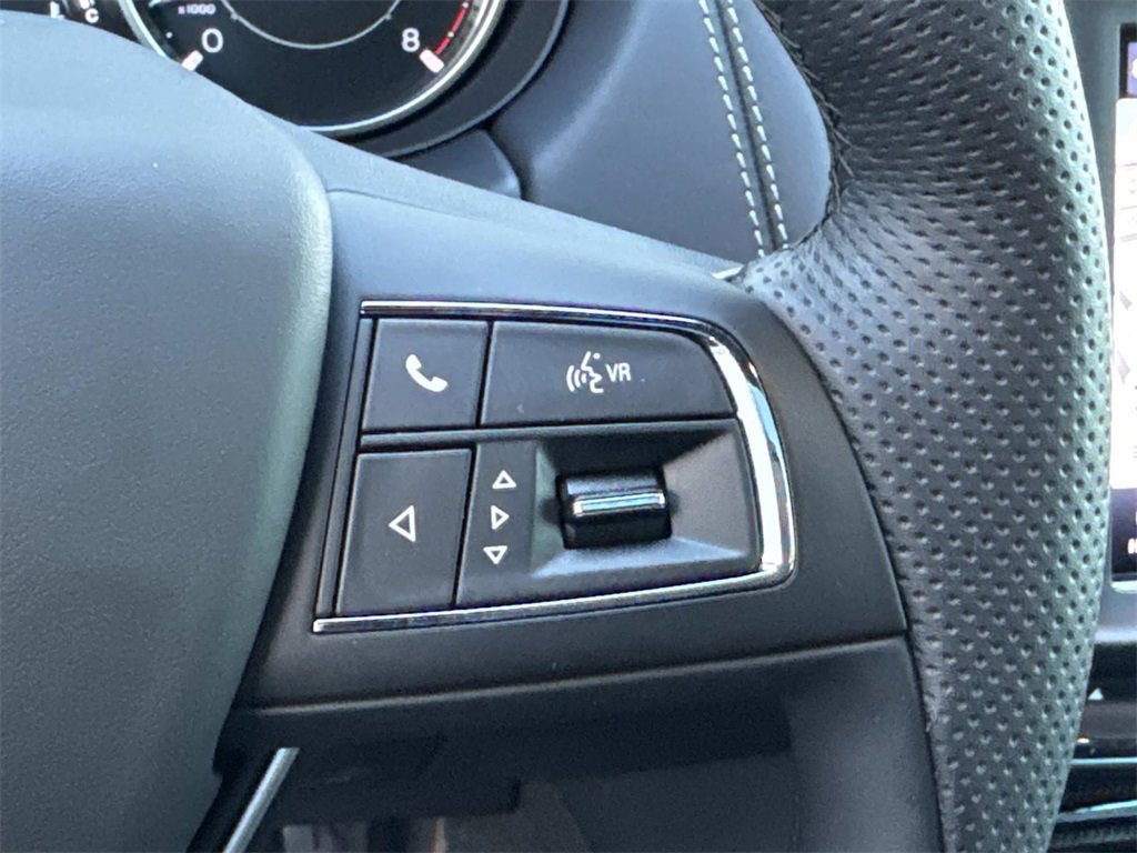 Used 2023 Maserati Levante GT image 27