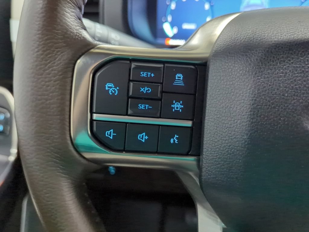 Used 2025 Ford F150 King Ranch w/ FX4 Off-Road Package AWD/4WD image 18
