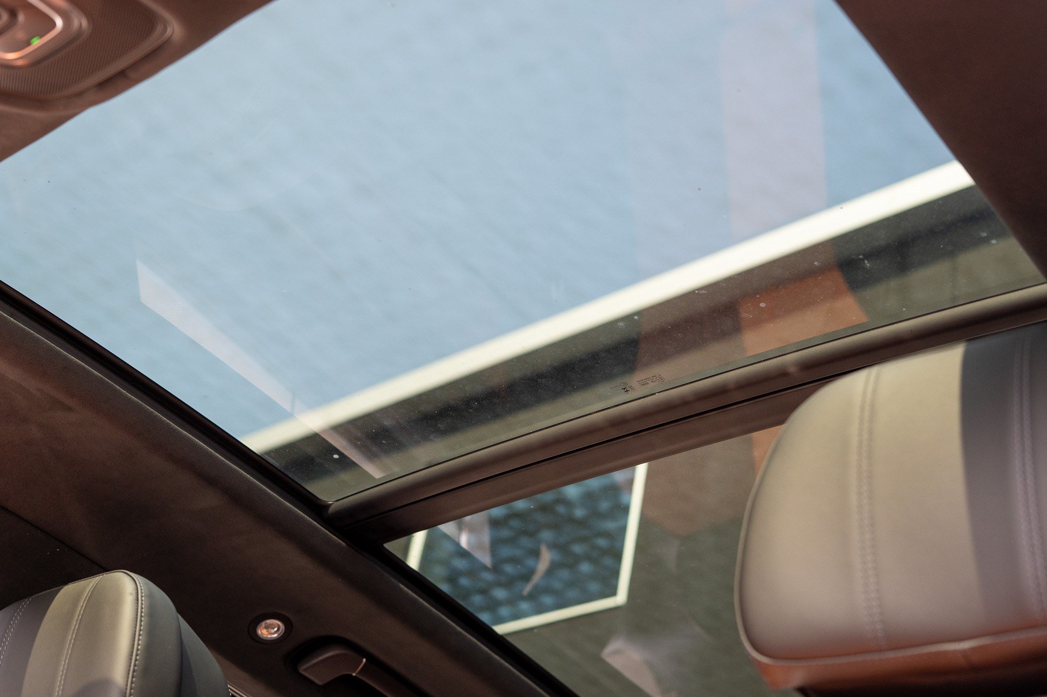 New 2026 Bentley Bentayga AWD/4WD image 16