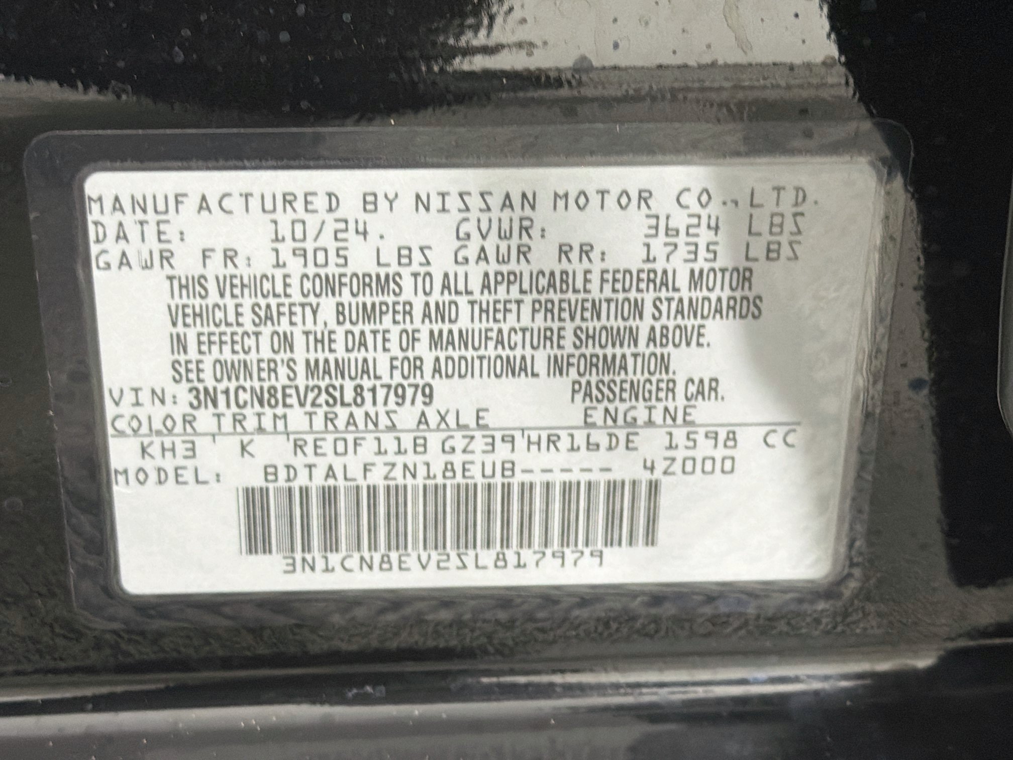Used 2025 Nissan Versa SV FWD image 12