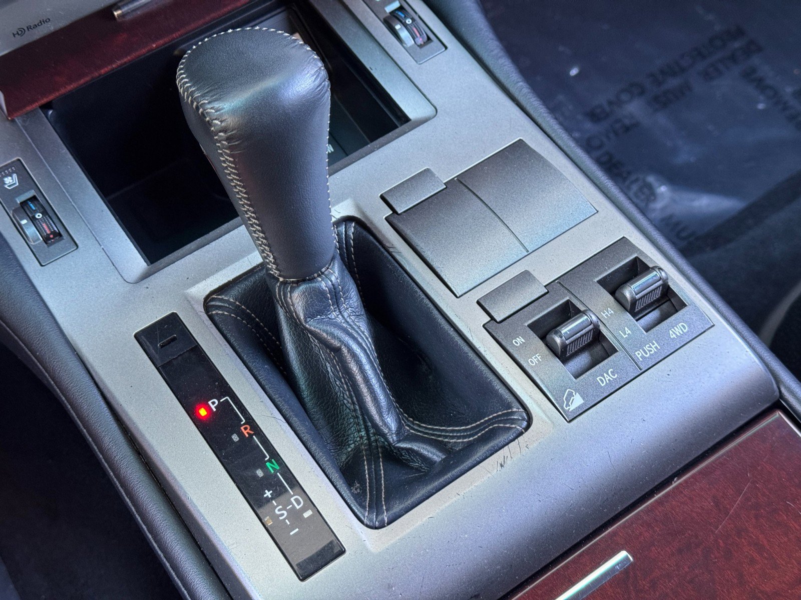 Used 2014 Lexus GX 460 image 31