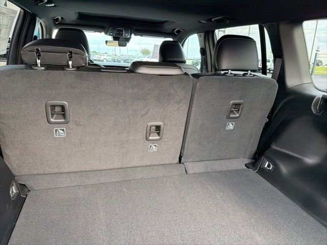 New 2025 Jeep Grand Cherokee Altitude image 25