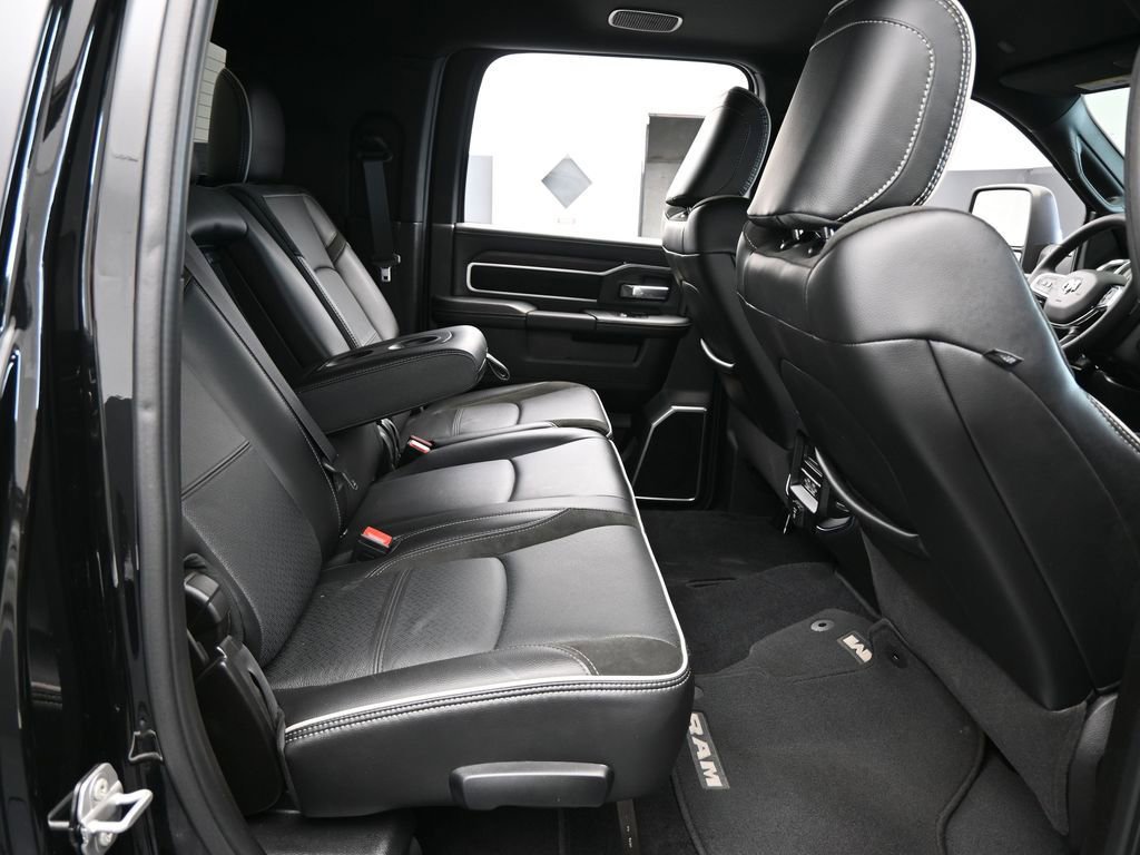 Used 2025 RAM 3500 Laramie image 48