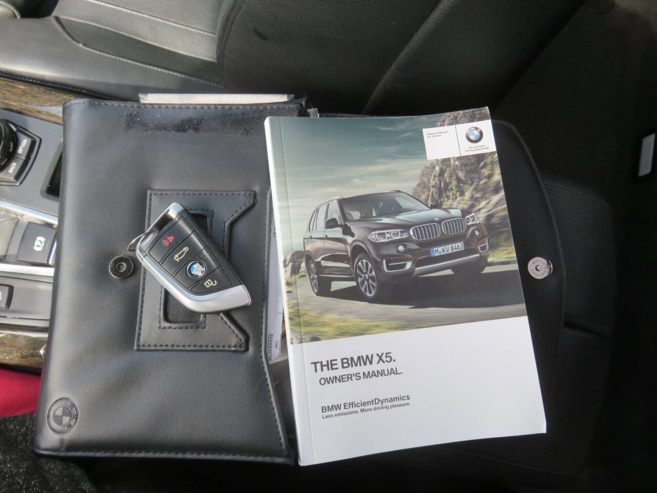 Used 2016 BMW X5 xDrive50i AWD/4WD image 40