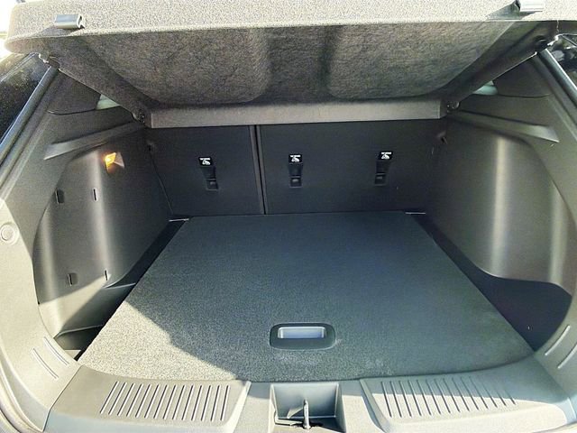 New 2026 Chevrolet Trax RS w/ Driver Confidence Package image 24