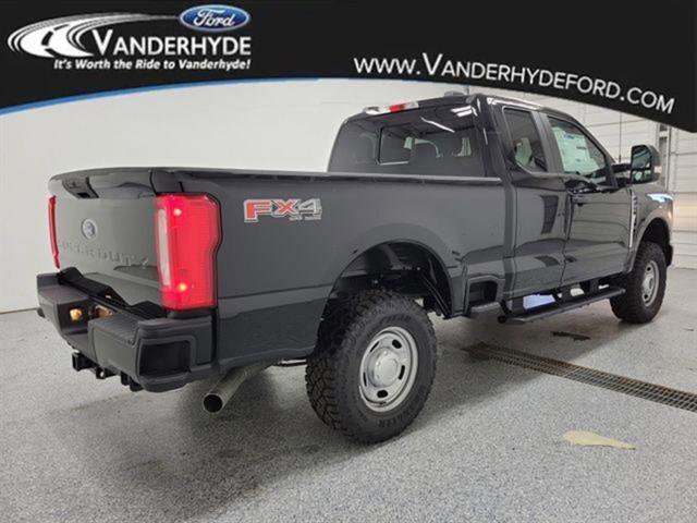 New 2026 Ford F350 XL image 3