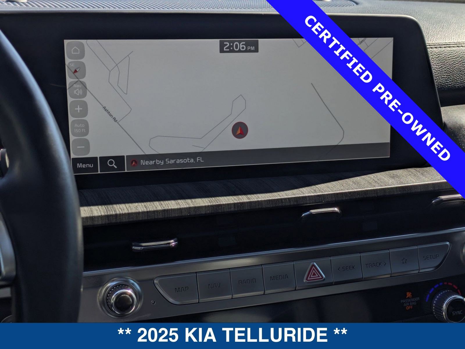 Used 2025 Kia Telluride EX image 30