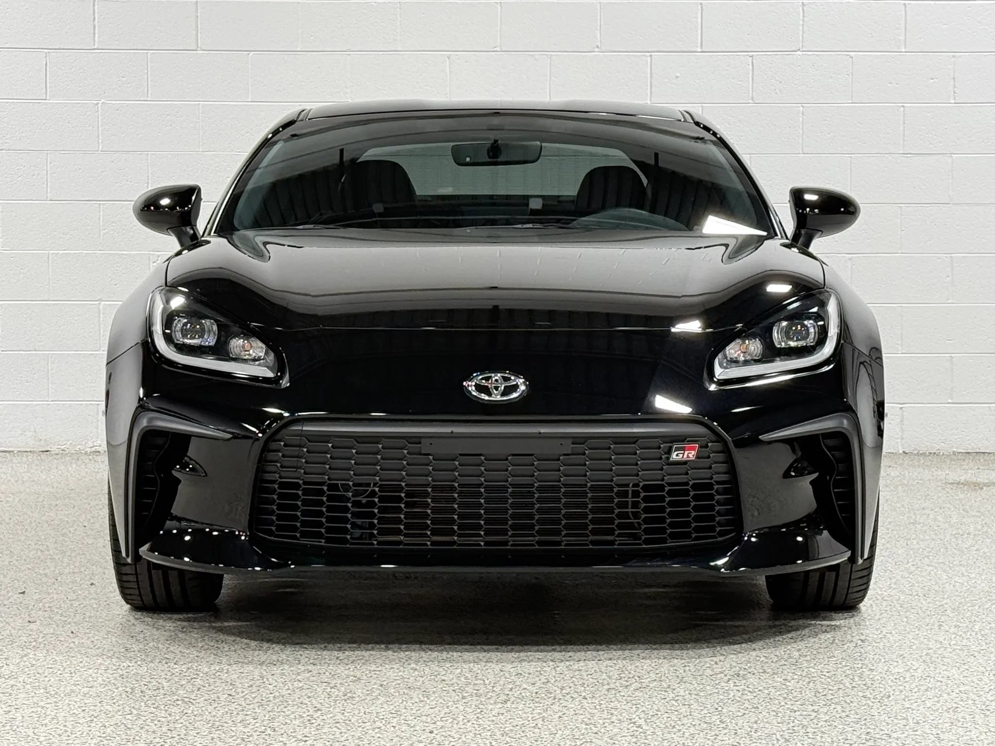 Used 2023 Toyota GR86 Premium w/ ALL Weather Mat Package (TMS) RWD image 3