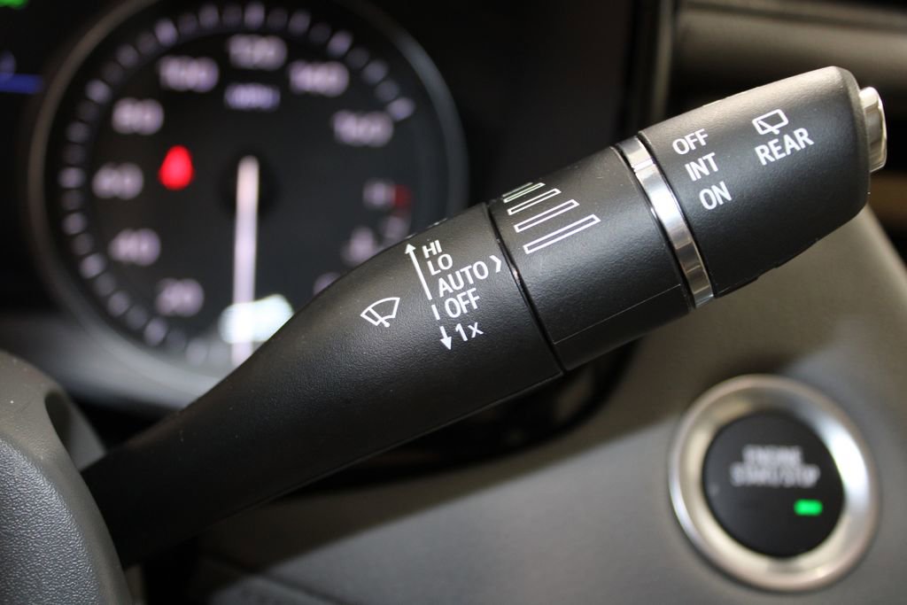 Used 2025 Cadillac XT5 Premium Luxury w/ Technology Package image 26