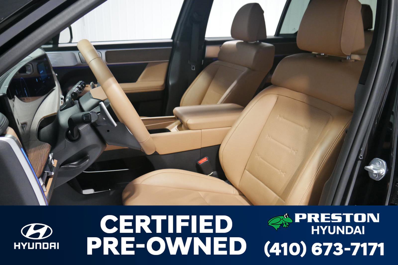 Used 2025 Hyundai Santa Fe Limited image 10