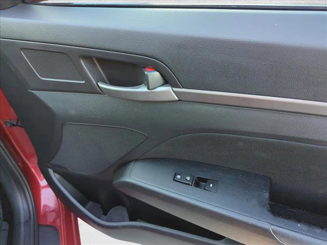 Used 2017 Hyundai Elantra Value Edition image 25