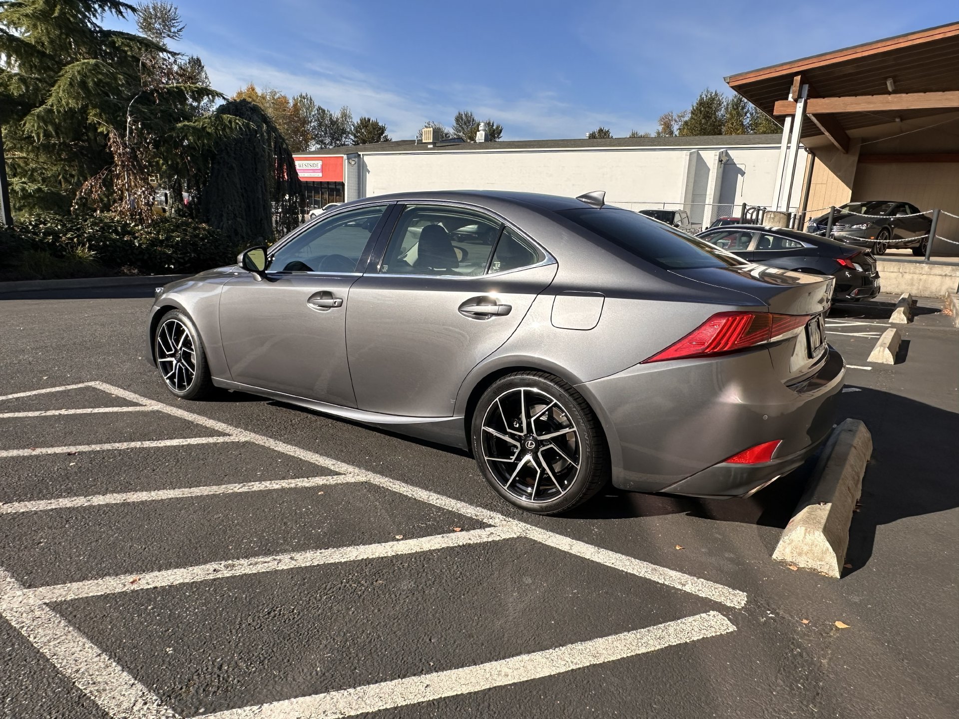 Used 2017 Lexus IS 300 AWD w/ Navigation System Package image 9