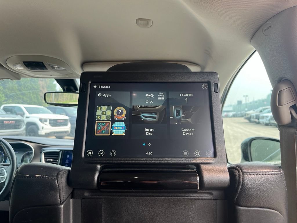 Used 2017 Chrysler Pacifica Touring-L Plus FWD image 39