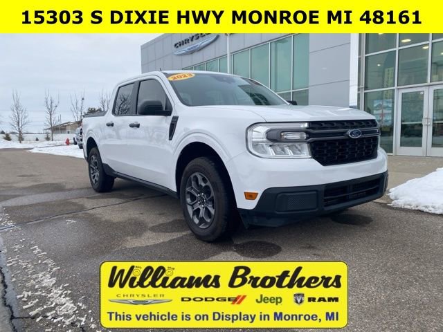 Used 2023 Ford Maverick XLT w/ Equipment Group 300A Standard image 3