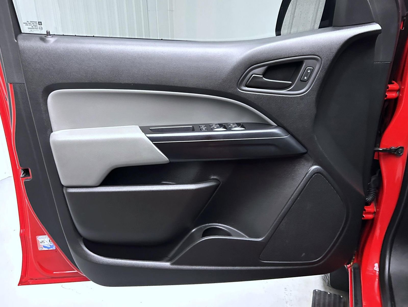 Used 2019 GMC Canyon 2WD Crew Cab w/ Convenience Package image 9