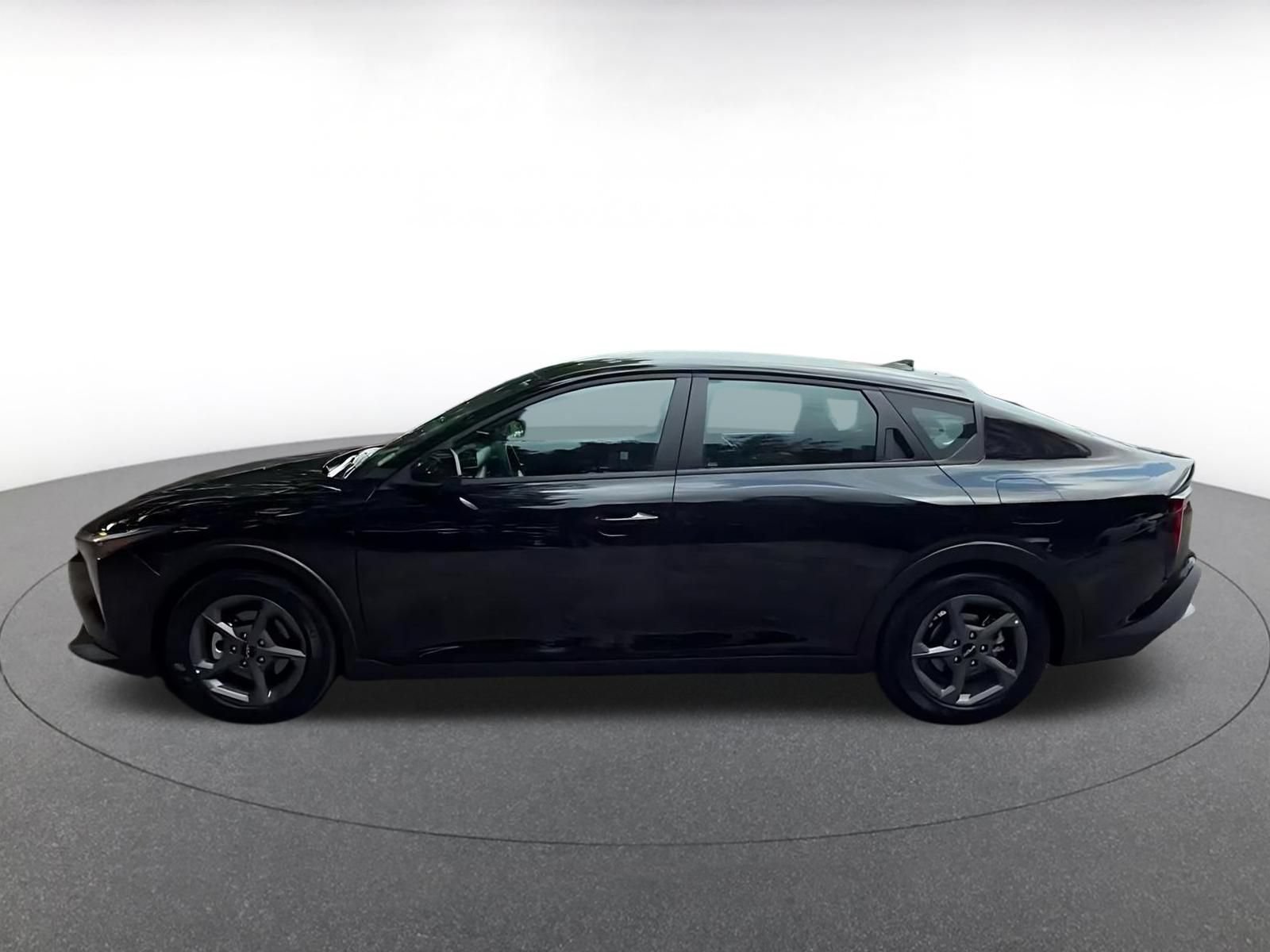 Used 2026 Kia K4 FWD image 8