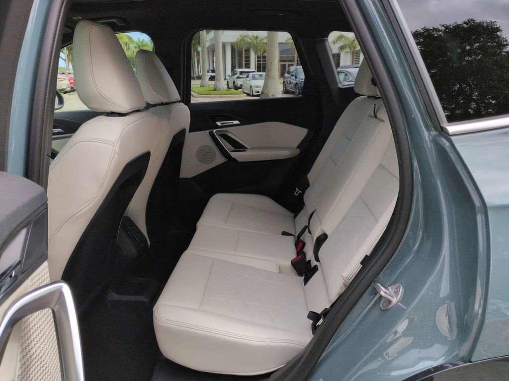 New 2026 BMW X1 xDrive28i w/ Convenience Package AWD/4WD image 14