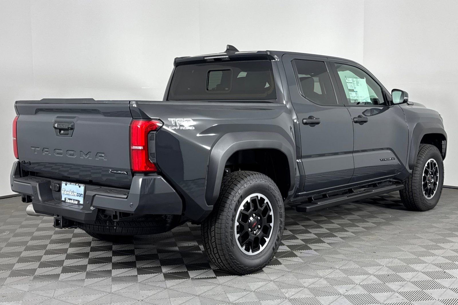 New 2025 Toyota Tacoma TRD Off-Road image 4