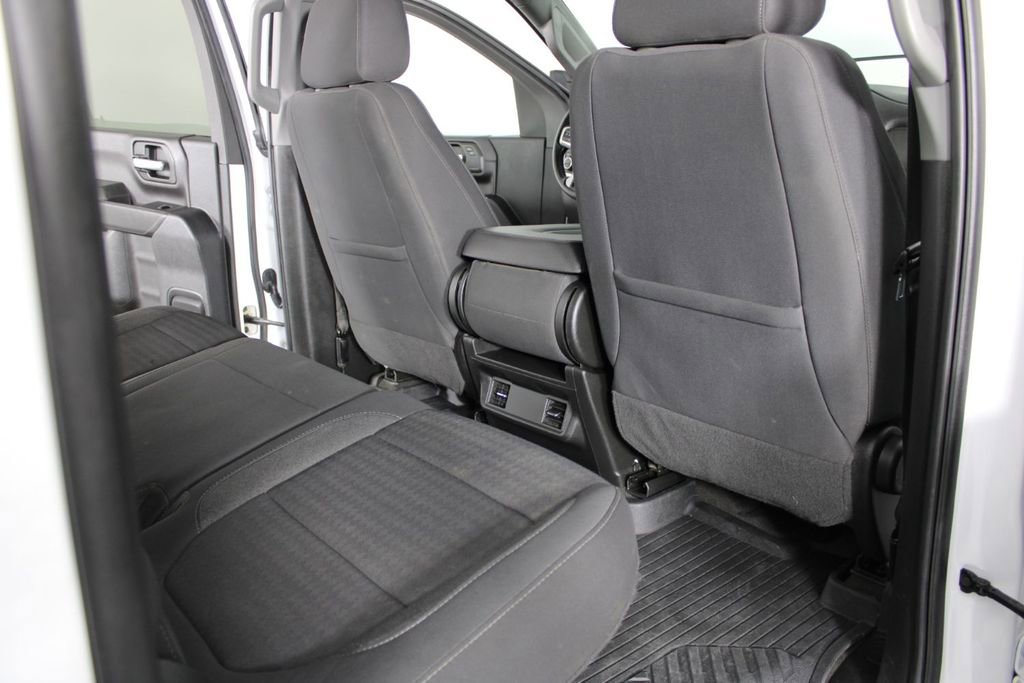 Used 2023 Chevrolet Silverado 2500 LT image 29